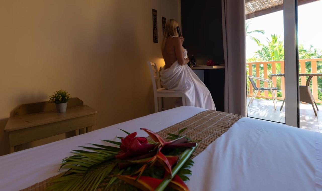 Hotel Les Bougainvilliers Saint-Gilles-les Bains Eksteriør bilde