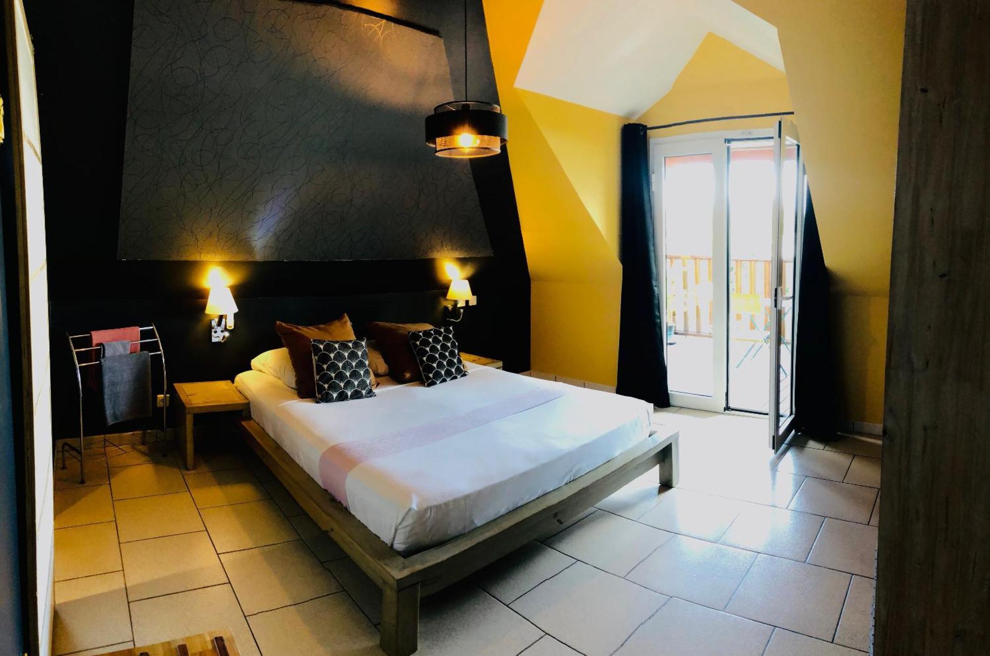 Hotel Les Bougainvilliers Saint-Gilles-les Bains Eksteriør bilde